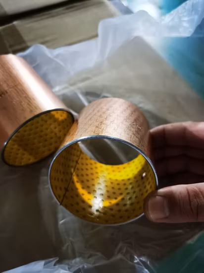 Strato bimetallico in bronzo, base in acciaio, inserto in grafite, boccola senza olio